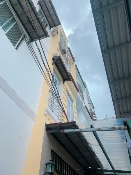 Bán nhà ĐSH sổ riêng, hẻm 2020 Huỳnh Tấn Phát, TT Nhà Bè, 2 Lầu giá 1,82 tỷ
