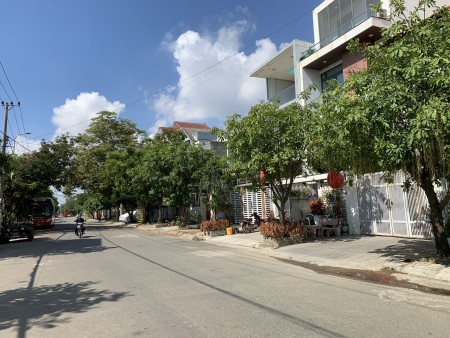 Gia. chủ suất ngoại cần bán nhà nghỉ mặt tiền đường Trương Gia Mô, phường Vỹ Dạ, Huế