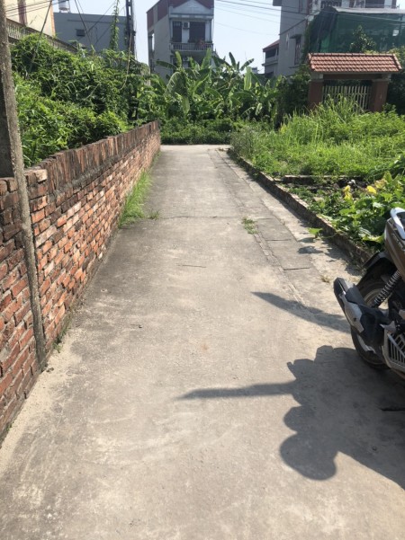 Bán 37.5m tại xóm 5 Đông Dư Gia Lâm, đường oto vào, giá chỉ 1 tỷ 360tr