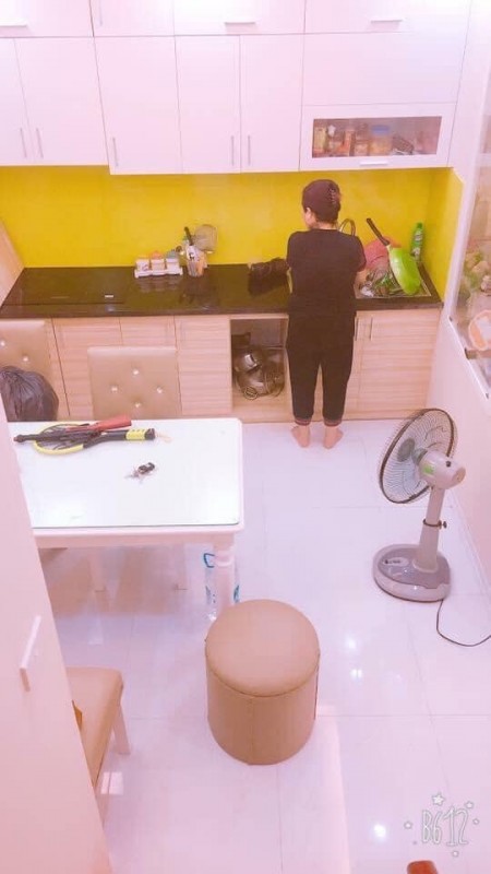 Bán nhà 3 tầng ngõ Văn Hương DT 39m2 giá 2,95 tỷ. LH 0912442669