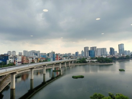Cho thuê văn phòng 60m2 view hồ Hoàng Cầu, Đống Đa. Lh: 077.23.66666