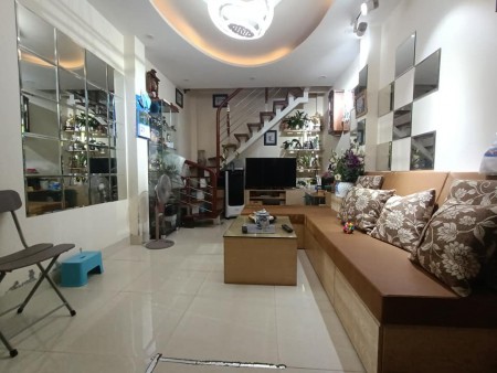 Bán nhà cực đẹp phố cổ Lê Ngọc Hân, lô góc gần phố, dtsd 28m2, 4 tầng, giá 4 tỷ
