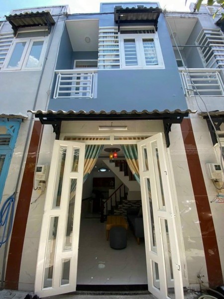 Chủ bán gấp Nhà 1T1L 50m2 ngay MT Trung Chánh Hóc Môn, HXH 5m, giá bán nhanh 750tr,SHR
