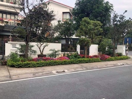 Chính Chủ Cần Bán Nhà Liền Kề Gamuda Gardens. DT 118*3t giá 11.6 tỷ.