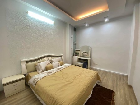 Giá bán 84tr/m2 đất Thanh Xuân, biếu ngay nhà 4 tầng 36m2 nội thất long lanh