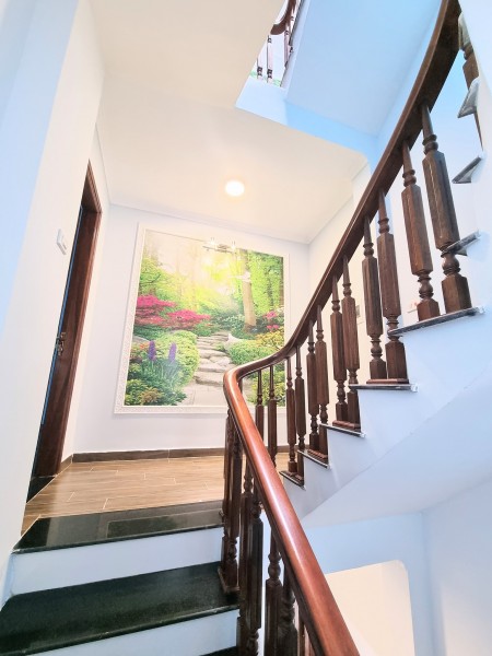 Bán nhà mới 5 tầng, Phạm Văn Đồng, Cổ Nhuế 52m2 giá 3.4 tỷ
