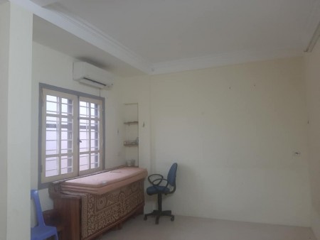 Bán nhà 4 tầng đúc Phan Trọng Tuệ, ô tô vào nhà, lô góc, dt 68m2, giá 4 tỷ hơn