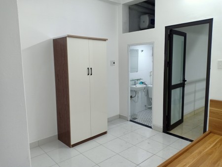 Bán tòa CCMN cho thuê 6 Tầng giá 4.8 tỷ, doanh thu 500 triệu/năm