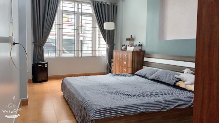 Nhỉnh 3 tỷ có ngay nhà lô góc trung tâm Quận hoàng Mai, DT 45m, 4 tầng, sổ đỏ vuông đẹp