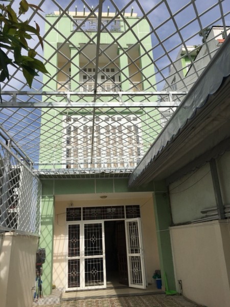 Nhà bán 1 trệt 1 lầu 66 Trần Văn Khánh, Quận 7, sổ hồng riêng