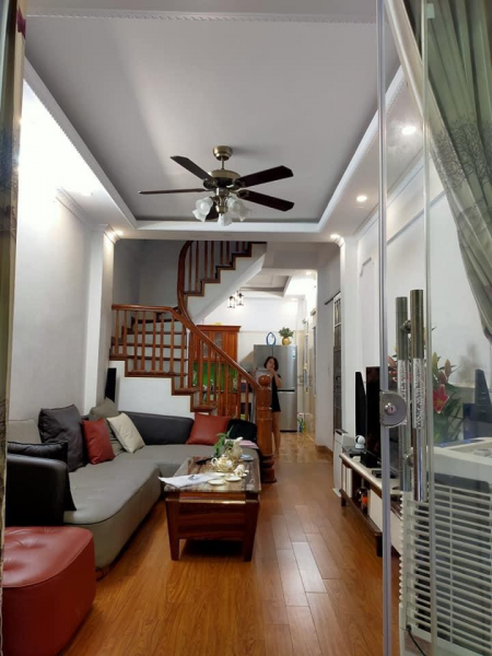 Nhà mới xây, Nguyễn Khuyến, Để lại 100% Nội thất sang trọng, 38m2, 2.7 tỷ