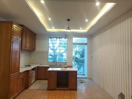 Chủ gấp bán giảm chào 150TR căn nhà Lê Đình Thám, giá bán 4.6 tỷ