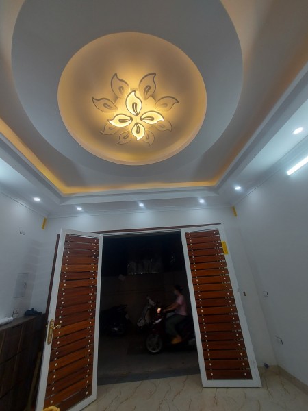 Nhà lô góc 2 mặt ngõ gần Vinhomes Riverside Quận Long Biên Hà Nội
