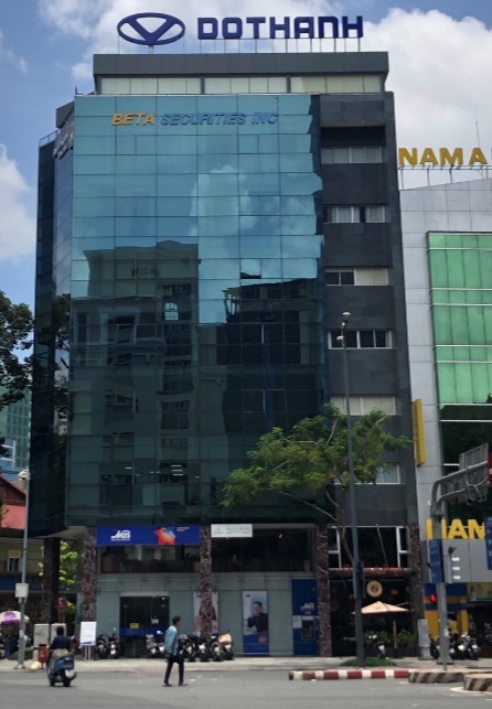 Cho thuê sàn văn phòng mặt tiền Hàm Nghi, Quận 1, diện tích 180m2