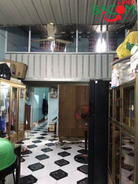 Bán nhà gần chợ Tân Mai, cách Phạm Văn Thuận 100m, hẻm xe hơi, shr giá 3.1 tỷ
