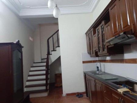 Nhà Kim Mã diện tích sử dụng 30m2, giá 3.35 tỷ xây đẹp ở luôn