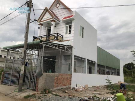 Bán căn nhà 1 trêt 1 lầu + 6 phòng trọ, vừa ở vừa cho thuê, thu nhập 12tr/tháng sổ riêng