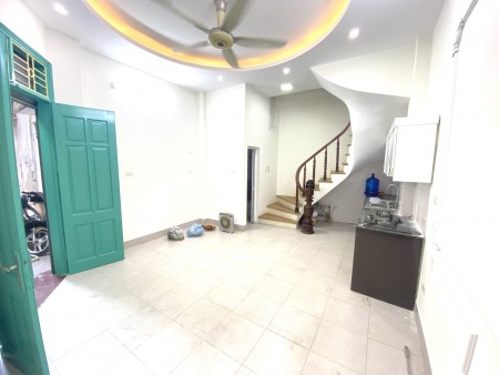 Bán nhà nam dư lĩnh nam hoàng mai 30m x4 tầng oto gần,trường c1,c2,c3 giá 1.9 tỷ