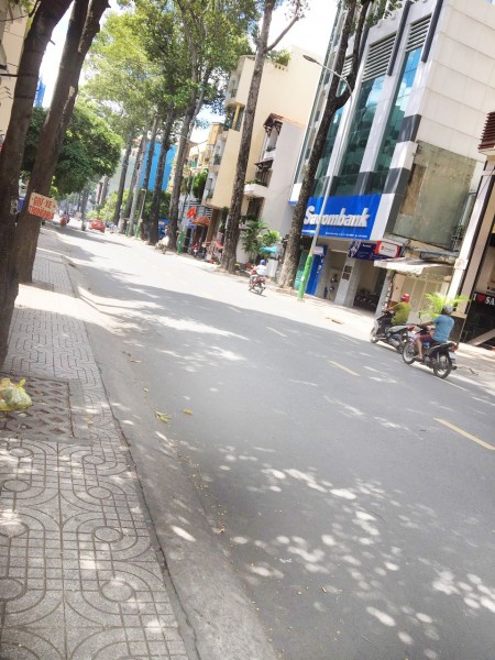 Cho thuê toà nhà mặt tiền 91A Cao Thắng, phường 3, Quận 3, lh 0933644449