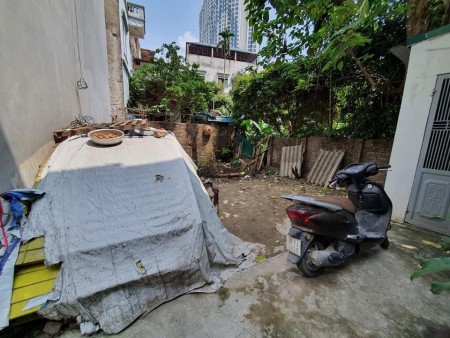CHÍNH CHỦ GỬI BÁN GẤP LÔ ĐẤT ,NGỌC THỤY -LONG BIÊN ,70M*MT8.3M, NGÕ NÔNG GẦN PHỐ.