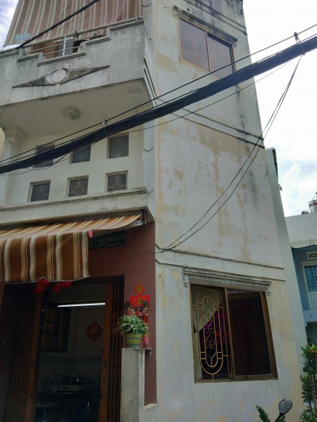 Bán nhà nguyên căn Xóm Đất, Quận 11 hẻm rộng thông tứ tung giá bán 4.5 tỷ