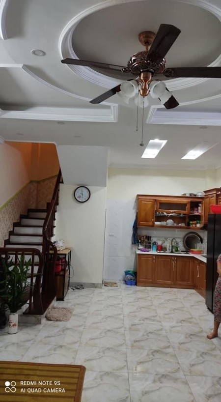 Bán nhà Cầu Giấy, Doãn Kế Thiện, nhà đẹp phân lô, Ô tô đỗ cửa