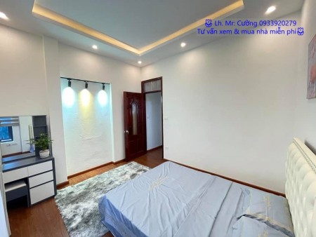Nhà đẹp phố Lụa Vạn Phúc, Hà Đông, cực hiếm, giá 2.7 tỷ, có nhà 4 tầng đúc
