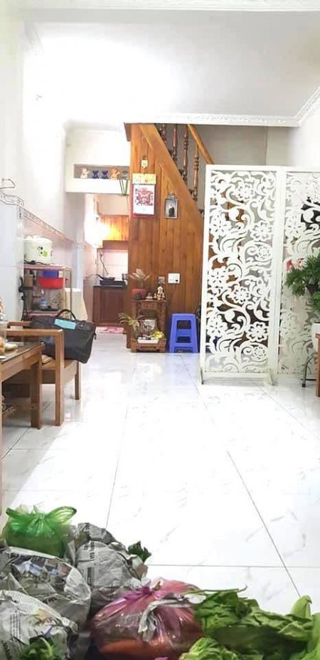Nhà mới 70m2 Bạch Đằng ngay Hàng Xanh giá chỉ 4 tỷ 3 Quận Bình Thạnh