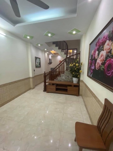 Bán nhà phân lô Đa Sỹ ô tô đỗ cửa 4 tầng 37m2 mặt tiền 3,4m giá 3,4 tỷ