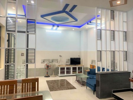 Bán nhà TẶNG nội thất! Gần HXH Trịnh Đình Trọng, Phú Trung, Tân Phú, 64m2. Giá chỉ 6.15 tỷ