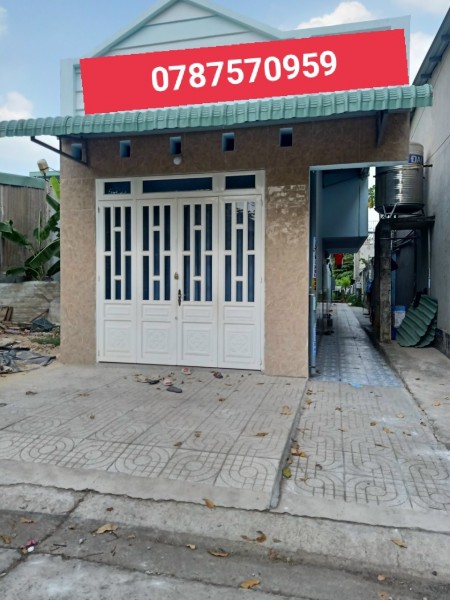 Tôi cần bán gấp dãy nhà trọ 150m2, tại khu công nghiệp Mỹ Phước 3, trọ mới xây thu nhập cao