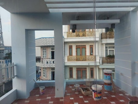 Đi đến slide 4