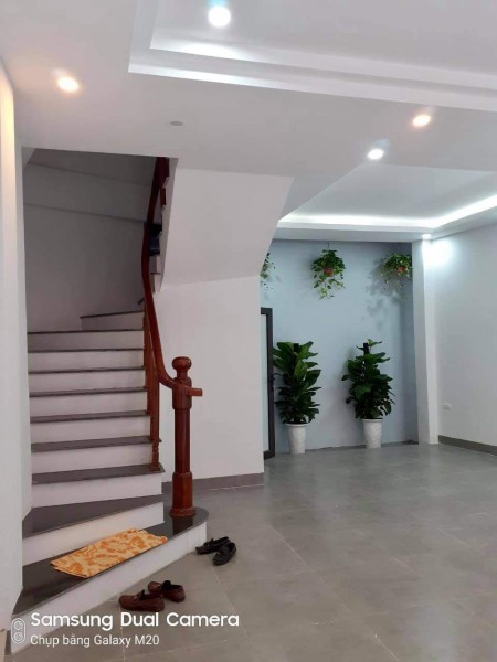 Cần bán gapa nhà 45m2 phố Nguyễn An Ninh, hẻm ô tô vào tận nhà