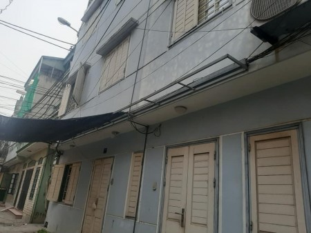 Nhà phân lô ô tô 45 chỗ đỗ cửa, trung tâm thị trấn Văn Điển, DT 63M2, giá 4.3 tỷ
