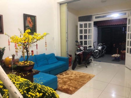 Bán nhà đường số 47 P.Tân Quy, Quận 7 dt 4x18m, trệt, lửng giá 10.5 tỷ
