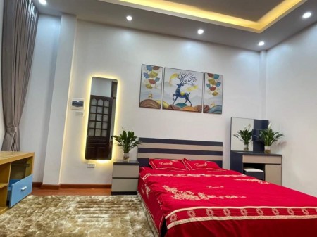 Bán nhà Bùi Xương Trạch nhà thoáng sáng, ngõ rộng, 39m2, giá 3.8 tỷ