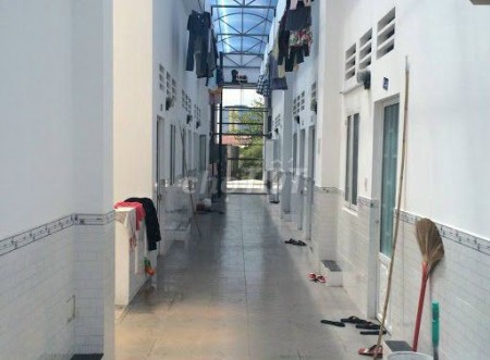 Cần bán lại dãy trọ, giá chỉ 2.8 tỷ, diện tích 178m2, sổ hồng riêng chính chủ