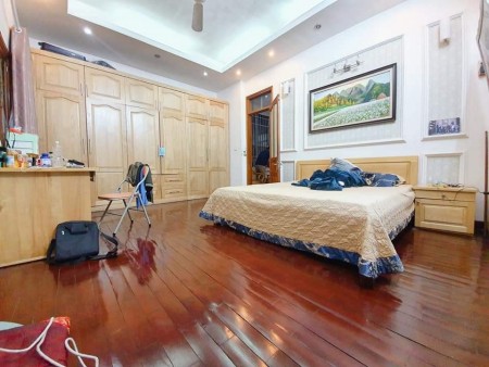 GẤP GẤP ! NHÀ GẦN PHỐ CHÂN CẦM, PHỐ CỔ HOÀN KIẾM 50M 6 TẦNG MỚI, ĐẸP Ở NGAY CHỈ HƠN 8 TỶ LH 0942.861188