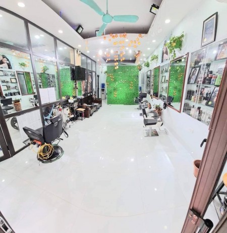 Nguyên căn đẹp trống suốt Quận Tây Hồ, ô tô ngõ thông, kinh doanh bất chấp, sổ đỏ