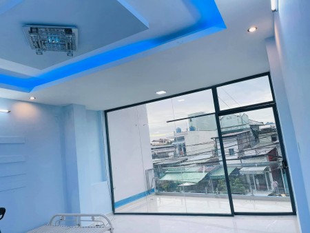Bán gấp nhà 90 m2, Mặt tiền đường 15m, Khu dân cư Tên Lửa - Bình Tân, 4 tầng kiên cố giá chỉ 8.3 tỷ