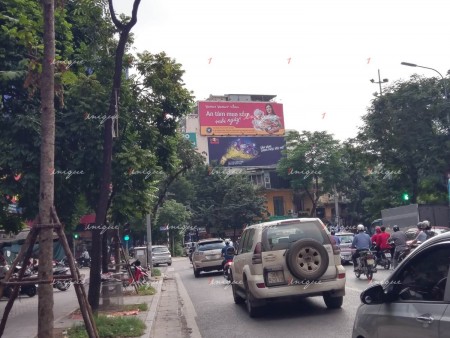 Bán nhà mặt phố Bà Triệu, 178m2, 2T, mt 5.2m, giá 92 tỷ, LH 0839844444
