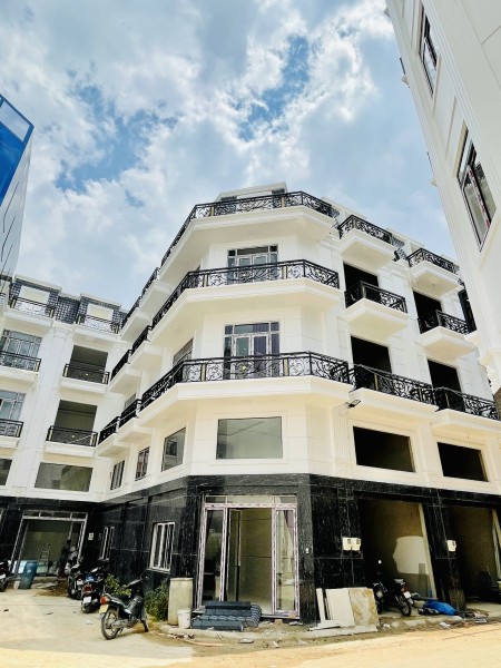 Khu nhà phố thương mại One Palace 2 trung tâm Quận 12 sổ hồng từng căn giá 5 tỷ