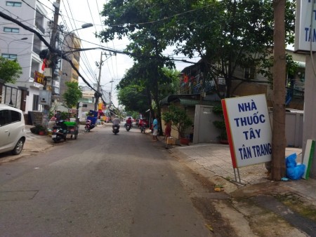 Nhà nát hẻm xe hơi Hoàng Hoa Thám Phường 7 Quận Bình Thạnh