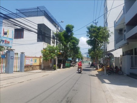 Bán đất Phú Diễn phân lô, 2 thoáng ô tô, diện tích sử dụng 72m2, giá hơn 4 tỷ