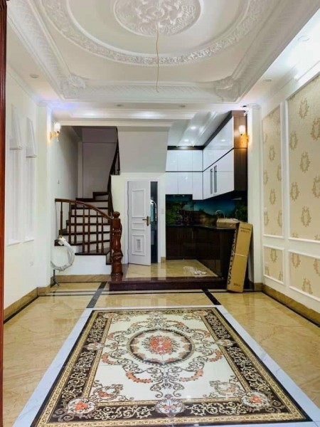 Nhà đẹp Phố tư đình phân lô, Ô tô đỗ 40m2*5T giá 4,1 tỷ