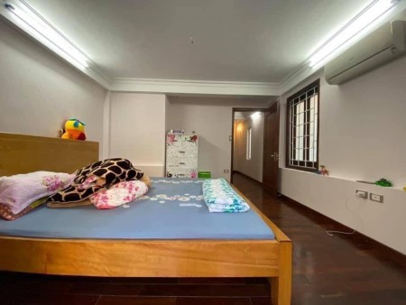 Bán Nhà Hoàng Văn Thái, Thanh Xuân DT 36m2, 4T, 2 Tỷ.