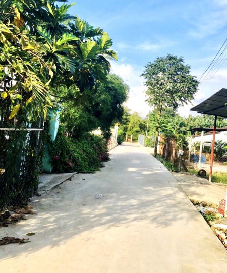 Đất MT betong 380tr 100% thổ cư GẦN KDL Núi Bà Đen Tây Ninh