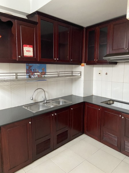 Cho thuê căn hộ chung cư Ngọc Khánh Quận 5 - 2 phòng ngủ, đầy đủ nội thất