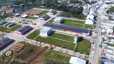 Cần bán đất nền mặt tiền chơ liền kề trường thcs thị trấn Thạnh Phú, lhcc
