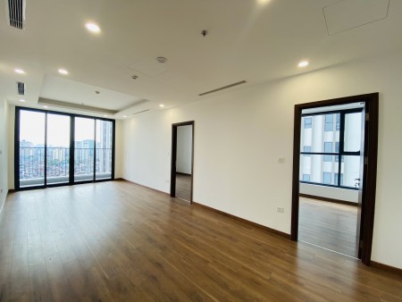 Cho thuê gấp căn hộ ở Hinode city Minh Khai, 3PN đồ cơ bản giá 16tr/tháng LH 0327582785